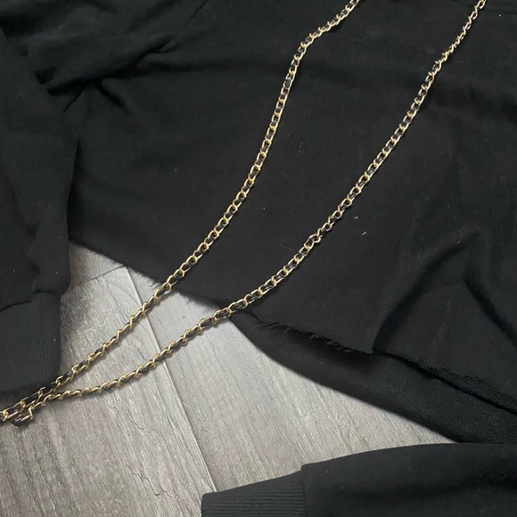 New with tags! FN cropped hoodie with gold chain - Picture 2 of 4